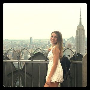 Meet your Posher, Caroline